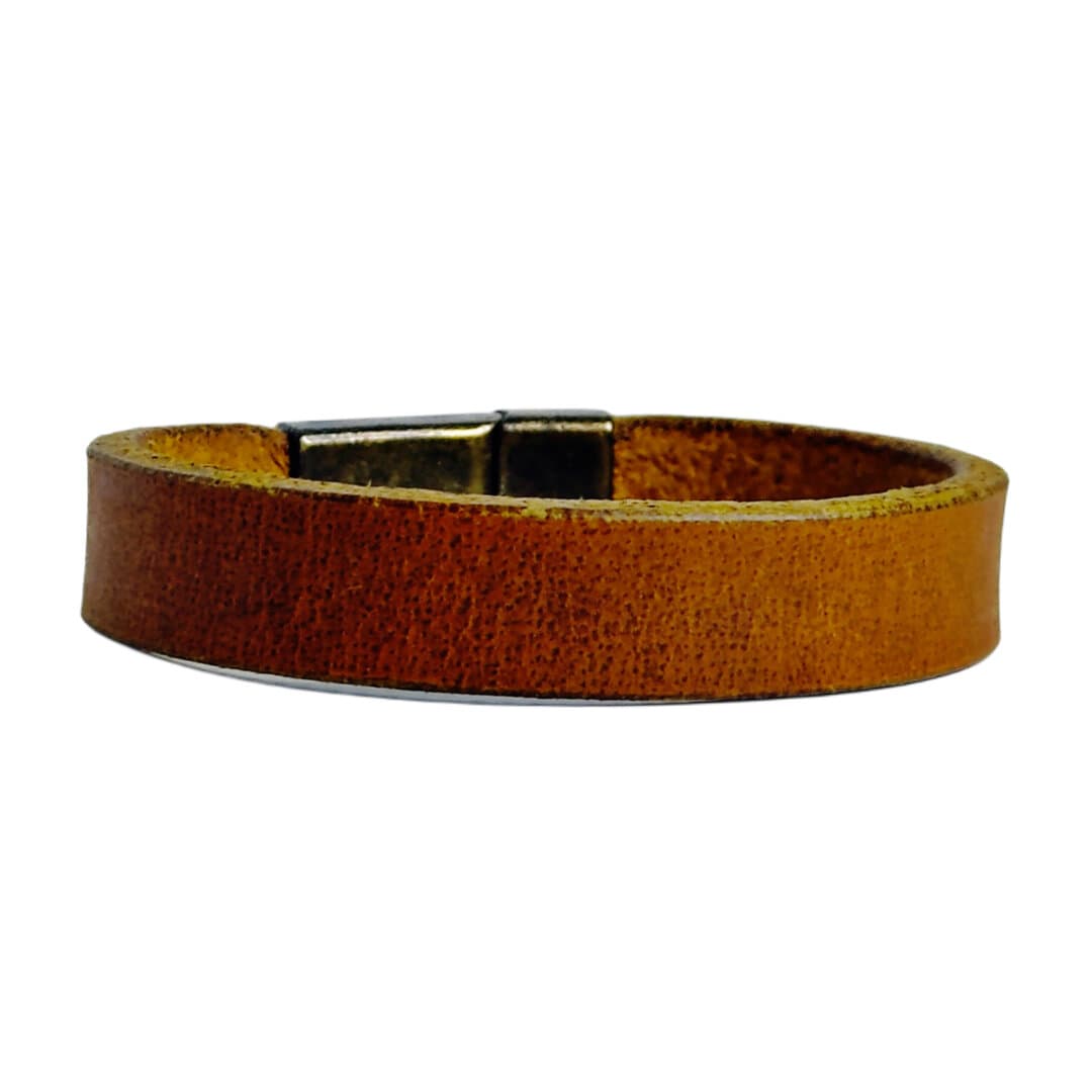 Bracelet with Magnetic Closure